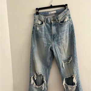 Ipped highwasted zara baggy jeans
